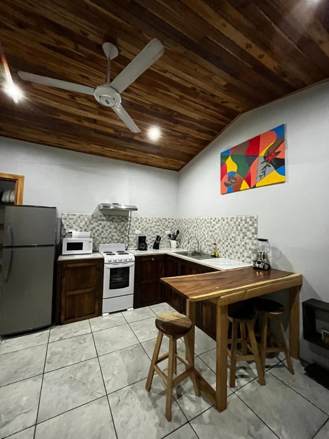 Mango Y Cafe Apartment *
